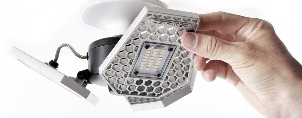 8000 Lumen Adjustable Head Screw-In LED Shop/Garage Light
