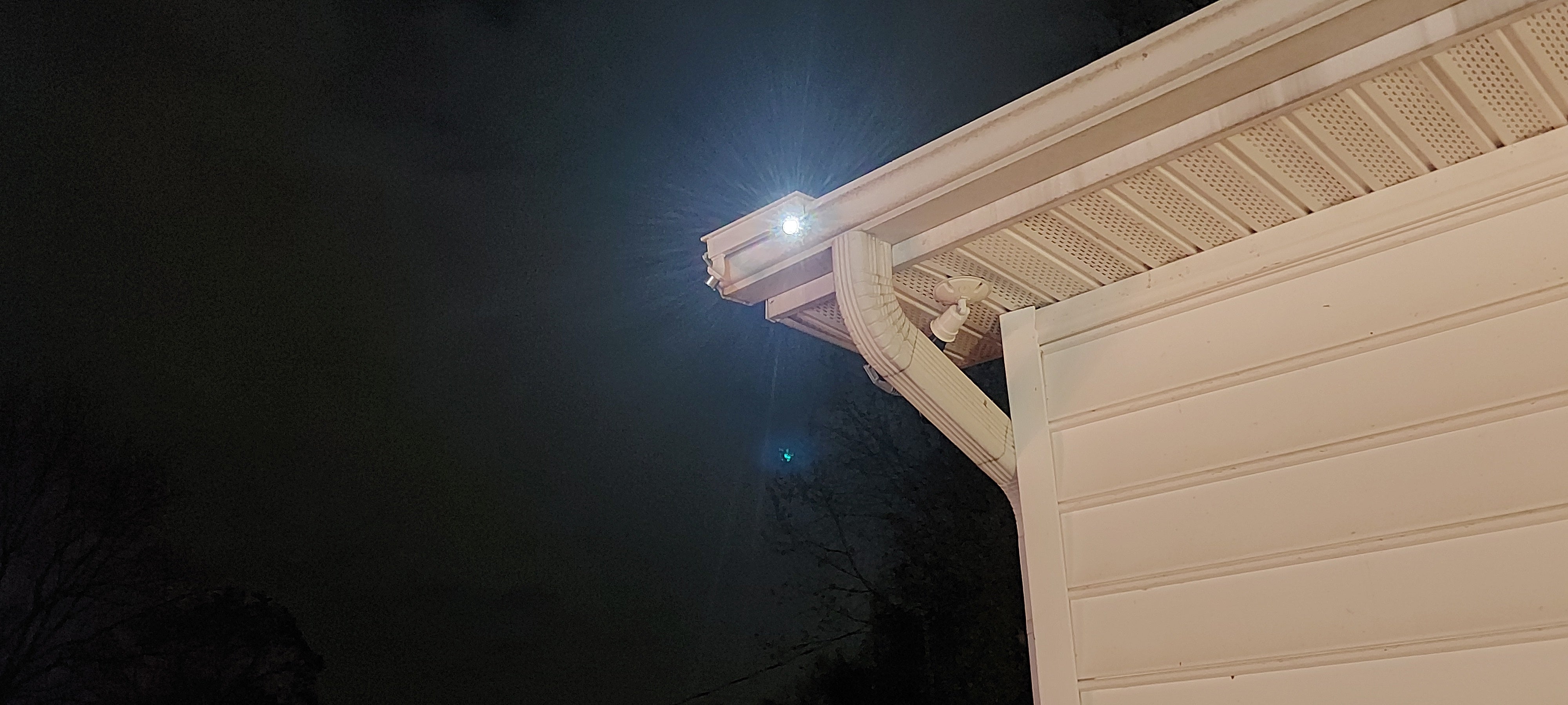 STKR - EZ Solar Home Security FLEXIT Spotlight - Gutter Mounted – STKR ...