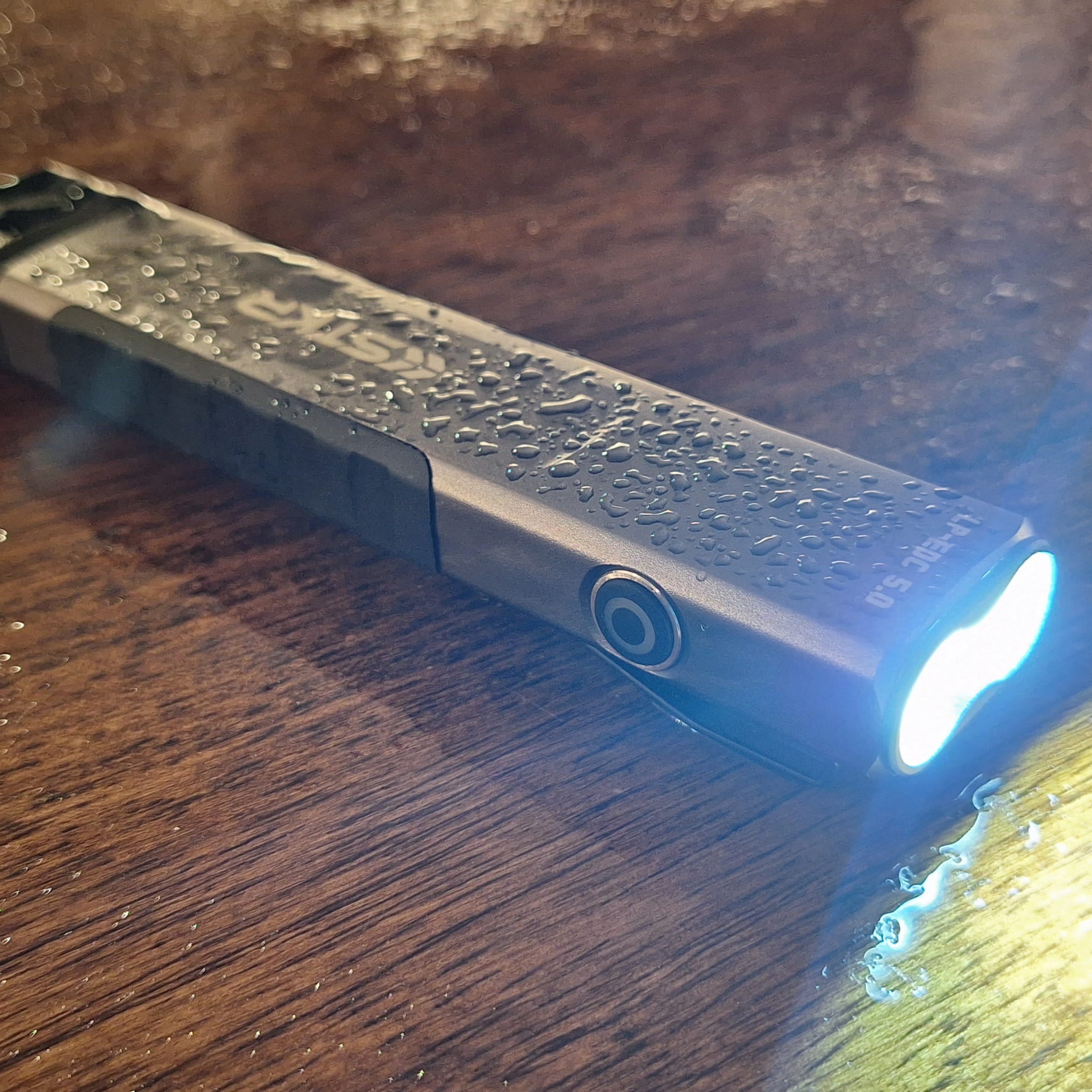Risk Racing Low Profile Flashlight LP-EDC 5.0 Risk Racing Low Profile Flashlight LP-EDC 5.0