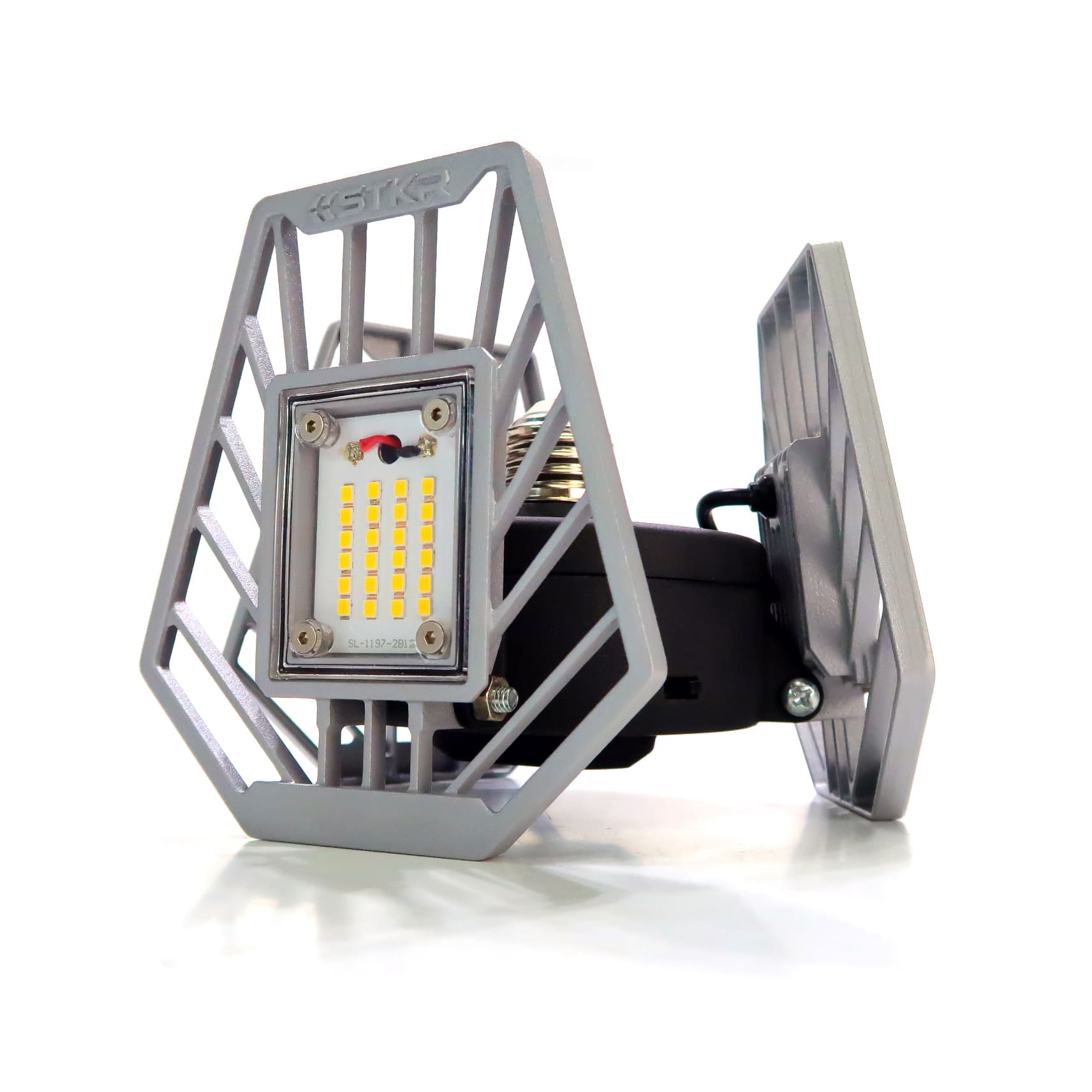 Side profile of TRiLIGHT 2.0 with one LED panel folded upright